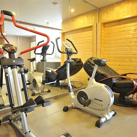 Abbatiale Et Restaurant Centre Hotell Grenoble