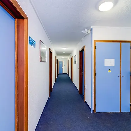 Hotell Abbatiale Et Restaurant Centre Grenoble