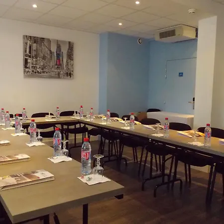 Hotell Abbatiale Et Restaurant Centre 3*