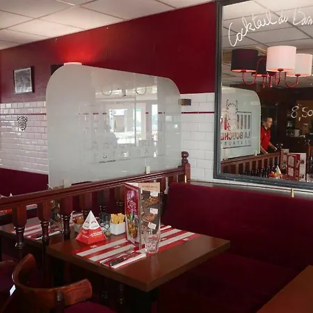 Abbatiale Et Restaurant Centre Hotell Grenoble